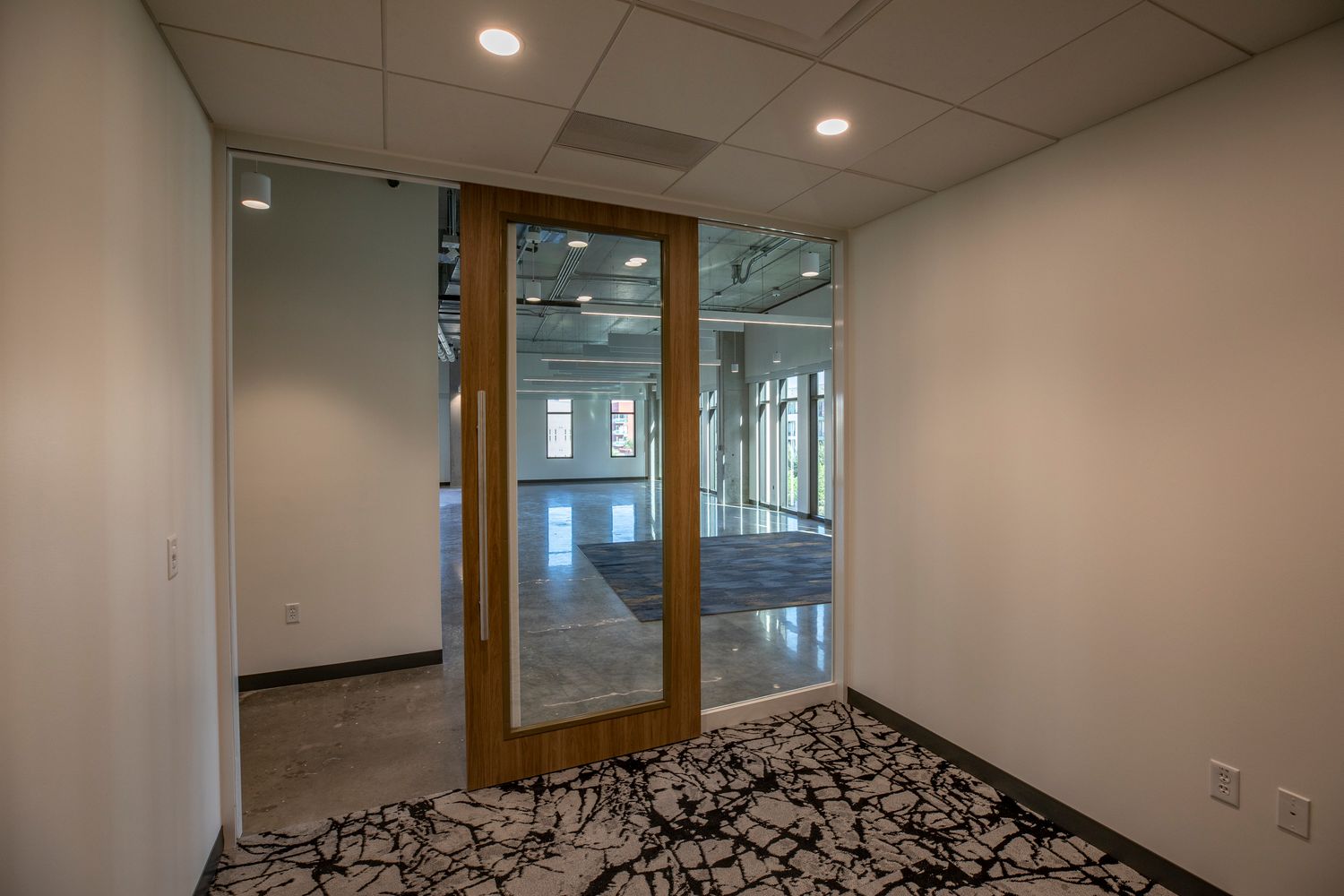 3rd Floor Sublease